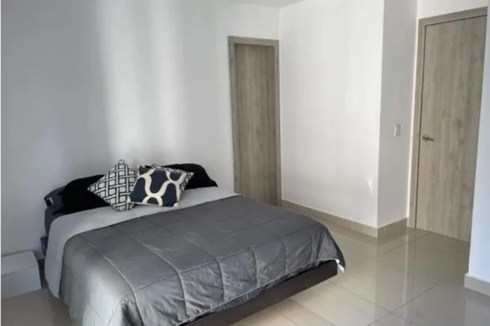 Venta de apartamento en avenida balboa — 4