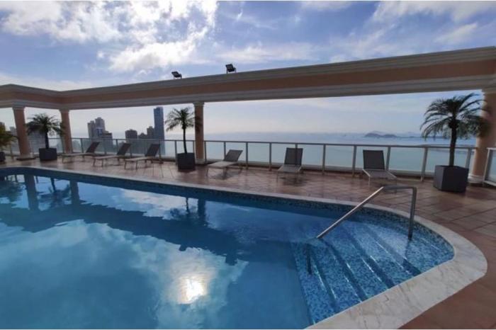 Apartamento en venta en vista del mar de 1 habitacion