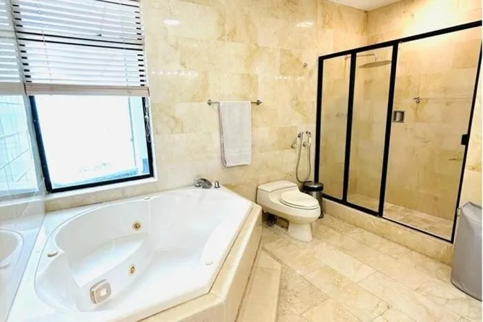 Torres miramar avenida balboa 3 habitaciones — 5