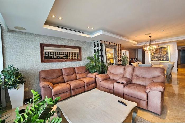 Apartment for rent in waters on the bay with 4 bedrooms