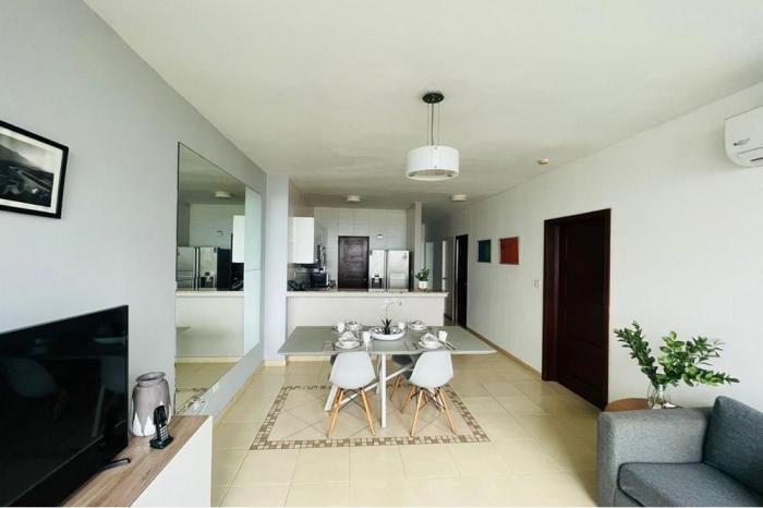 Apartamento en venta en grand bay tower de 2 recamaras