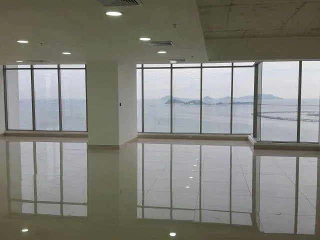 Asombrosa oficina de lujo con visa panorÃ¡mica en av. balboa — 2