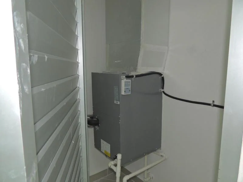 Local comercial en av. balboa — 2