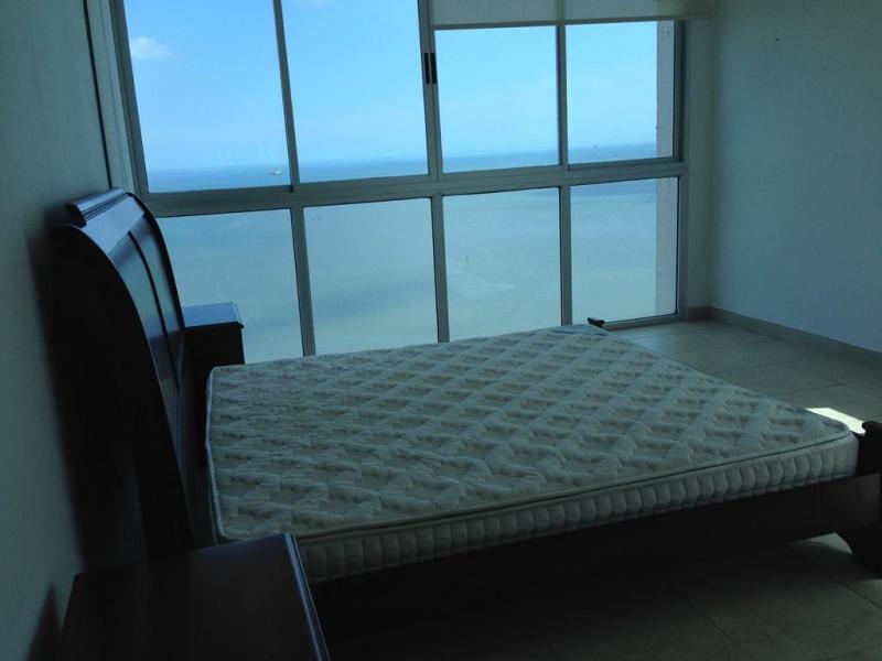 Venta apartamento en av. balboa