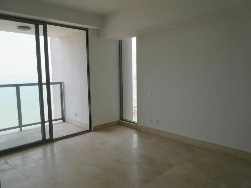 Increible apartamento en venta av. balboa — 3