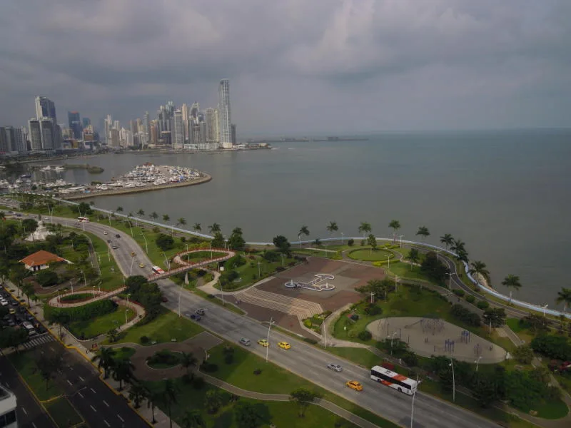 Venta de apartamento en la av. balboa acabados de lujo e impresionante vista al mar — 4