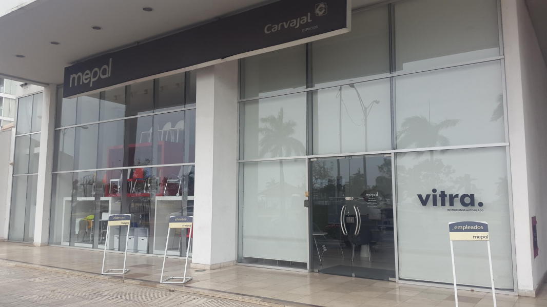 commercial space for rent 225 m2 av. balboa