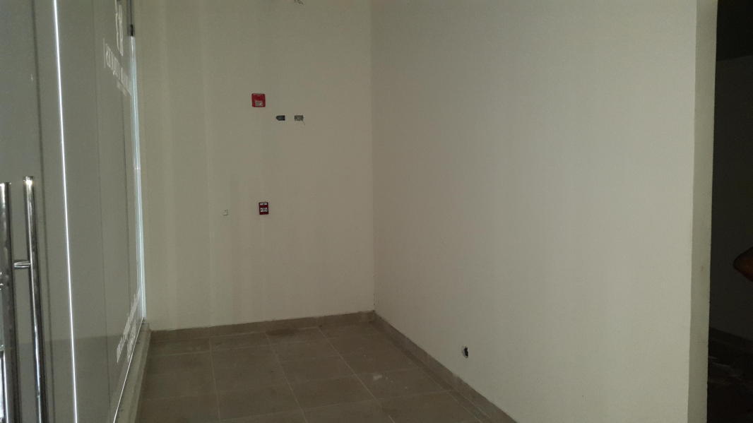 commercial space for rent 79 m2 av. balboa