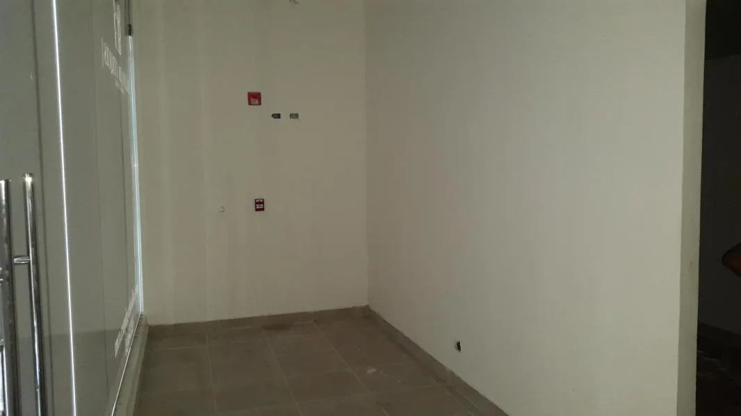 Local comercial en alquiler 79 m2 av. balboa — 4