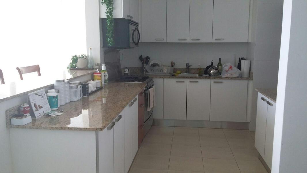 Alquiler apartamento amoblado av. balboa