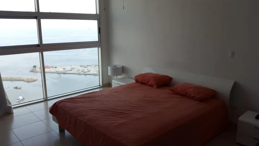 Magnifico apartamento amoblado con vista al mar av. balboa — 5