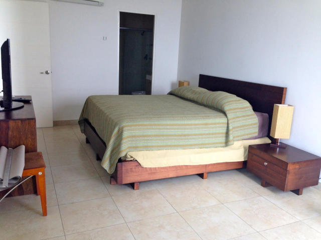 Apartamento en alquiler amoblado ph h2o 103 mts2 av balboa yh