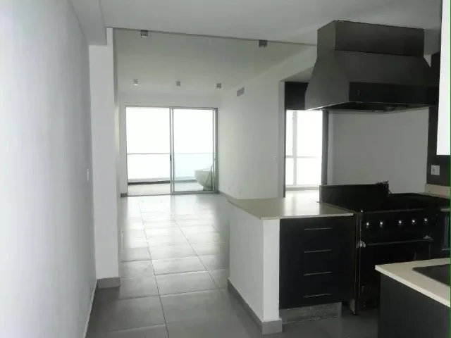 Espectacular apartamento con hermosa vista al mar en ave balboa pg — 3