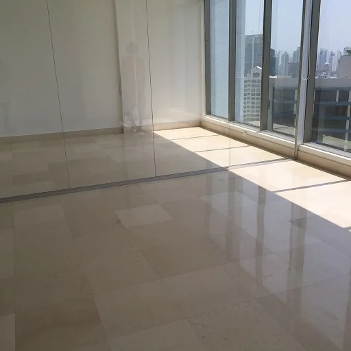 Preciosa oficina en bycsa avenida balboa — 2