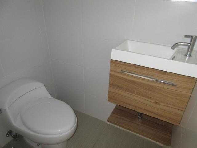 Alquilo oficina torre bicsa avenida balboa de 109m2 - 2b - 2p