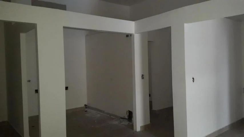 Se alquila local comercial con 79 m2 avenida balboa — 4