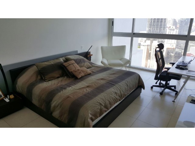 Espectacular apartamento amoblado bella decoracion en avenida balboa