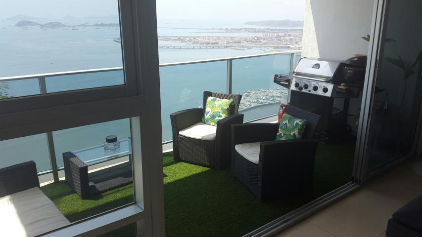 Furnished apartment for rent ph waters o the bay av balboa yh