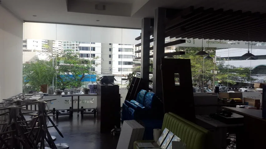 Inmejorable ubicacion! local comercial en av. balboa  lch — 5