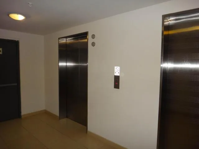 Jlmp# 14-949 se vende hermoso apartamento en la av. balboa — 5