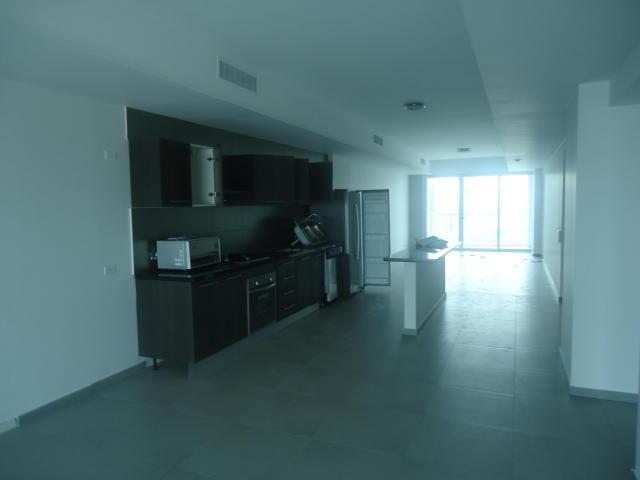 Bello apartamento en venta avenida balboa, panama, 15-589 nbh