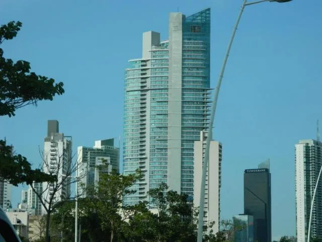 Bello apartamento en venta avenida balboa, panama, 15-589 nbh — 3