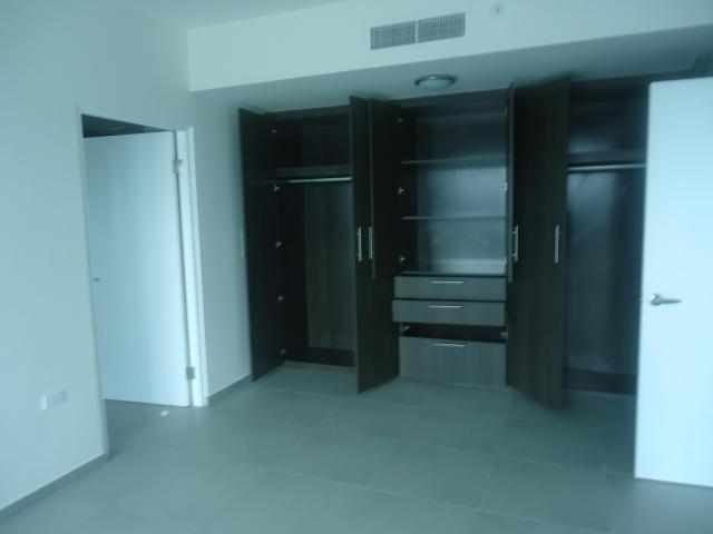 Bello apartamento en venta avenida balboa, panama, 15-589 nbh