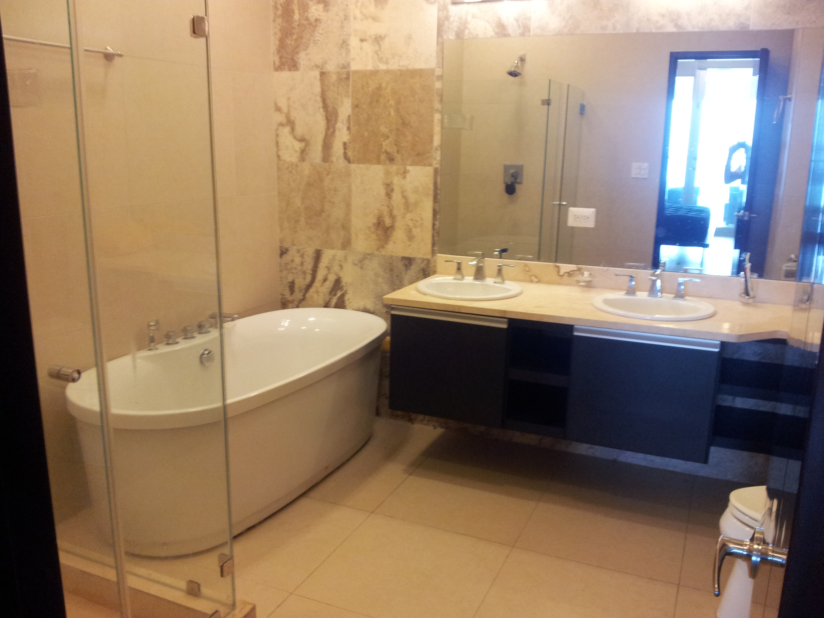 Rivage - avenida balboa - apartment for rent white line