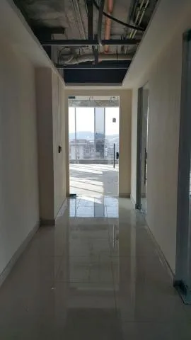 Oficina con excelente ubicacion en av. balboa  lch — 4
