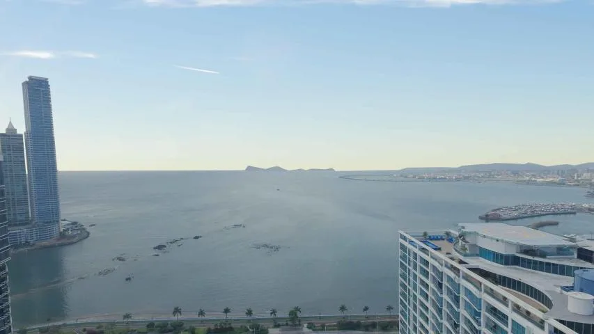 Jlmp# 16-1854  se vende apartamento proyecto nuevo en la av. balboa — 3