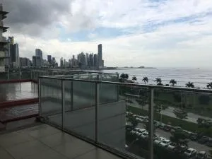 Hermoso apartamento totalmente amoblado en avenida balboa — 4