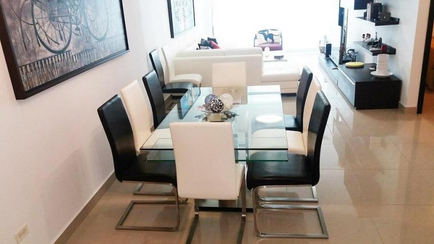 Elegant apartment located in bella vista vl16-2287