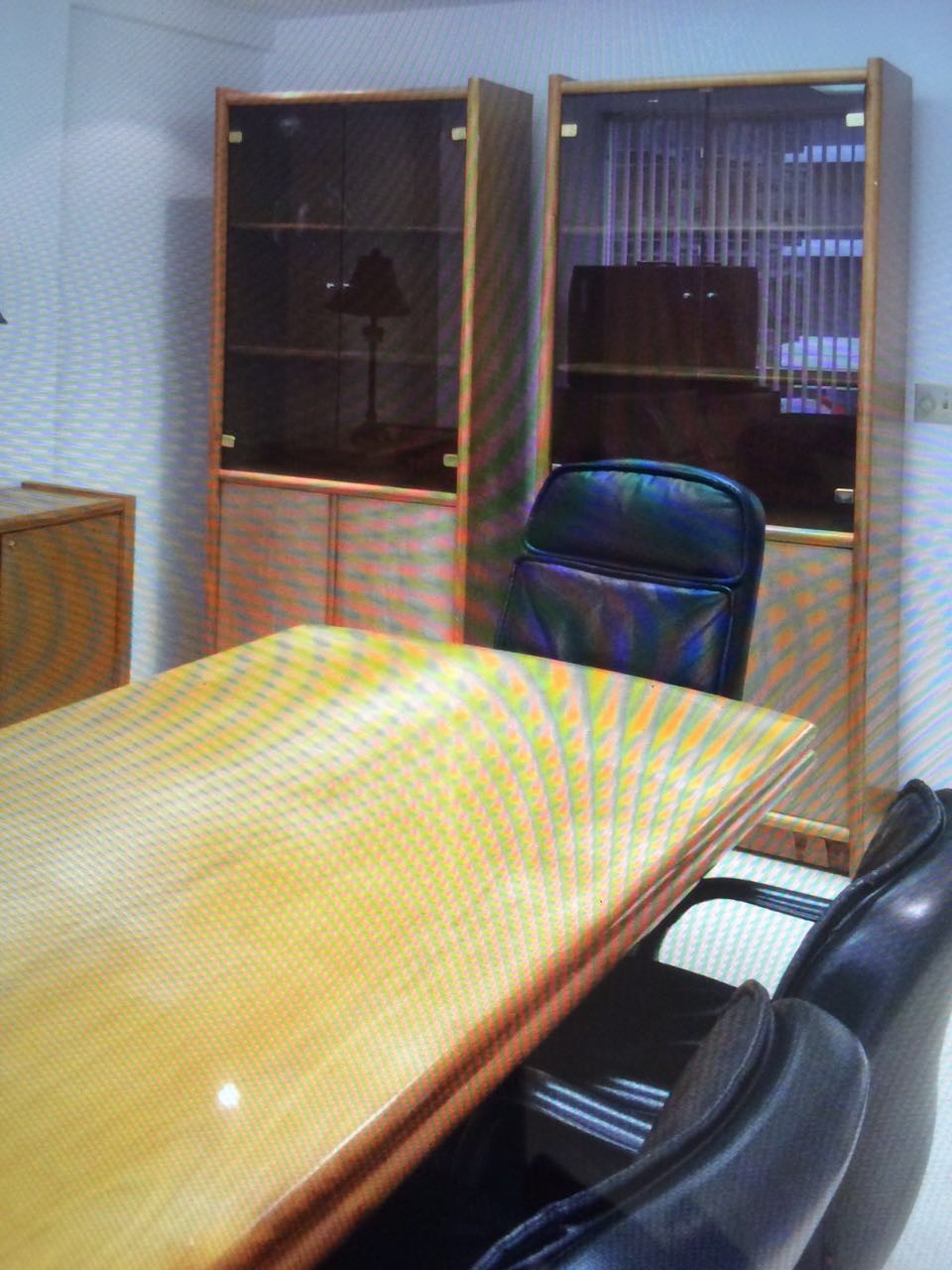 Looking to rent the office