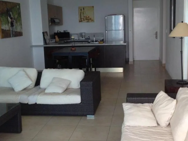 En venta amplio apartamento en avenida balboa  f.a. — 4