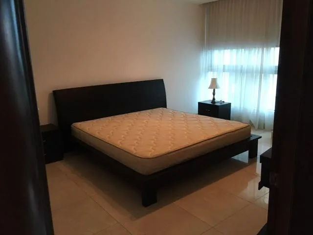 Alquiler en avenida balboa - bello apartameno 2r — 5