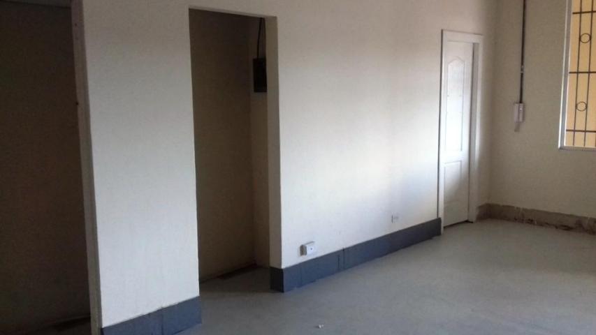 Moderna y centrica oficina en avenida balboa  lch