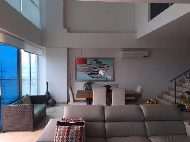 Super amplio y precioso pent house en avenida balboa  lch — 4
