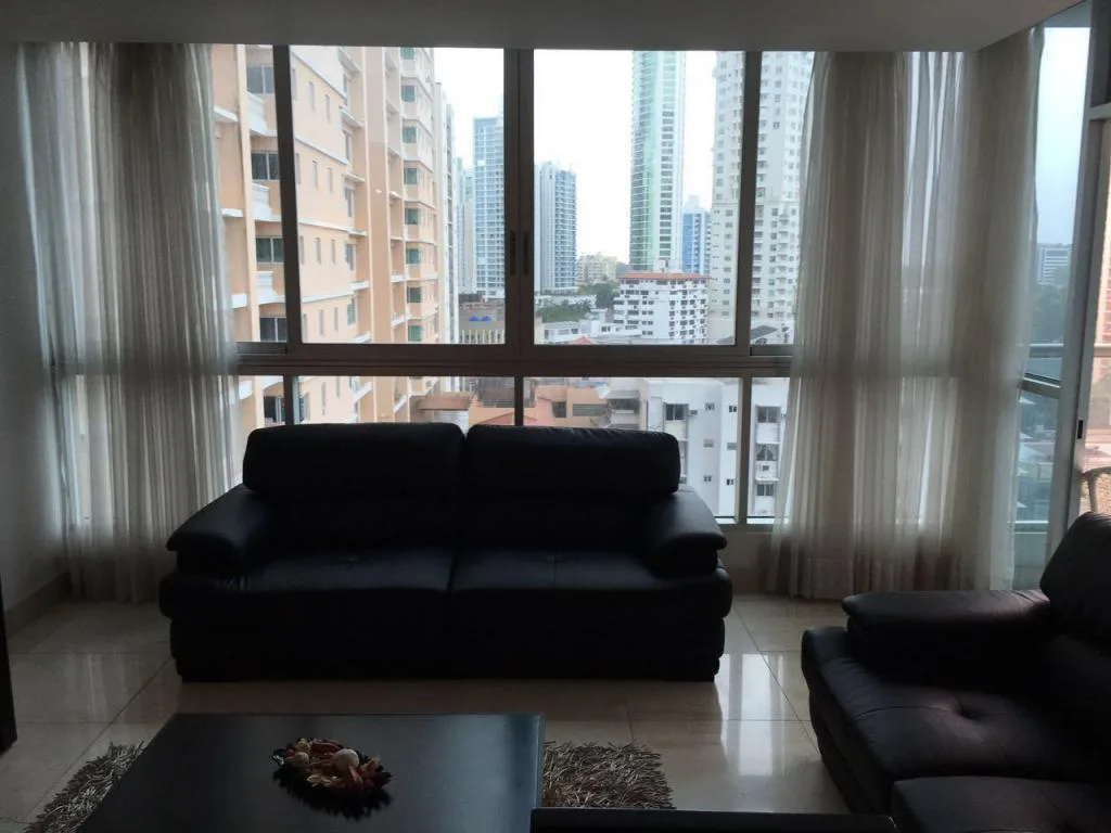Se alquila apartamento 108m2 avenida balboa.rtq — 4