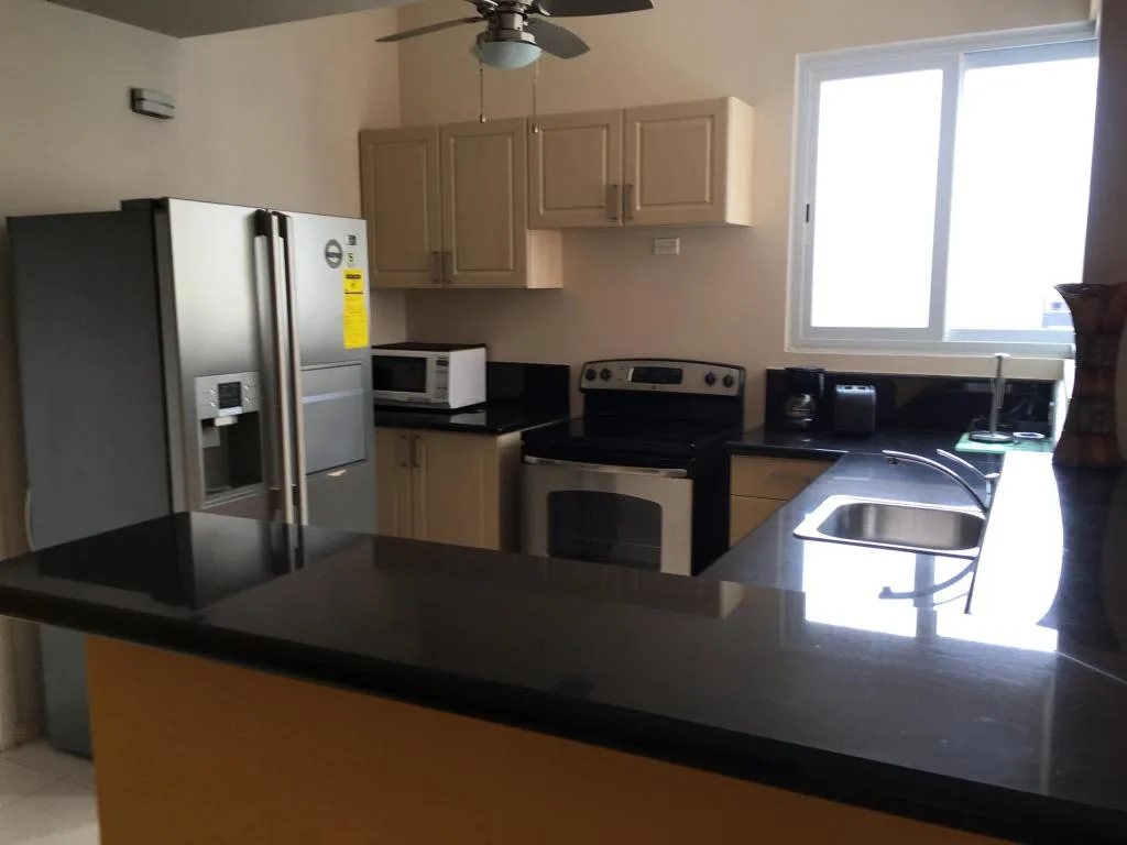 Se alquila apartamento 100m2 avenida balboa.rtq — 3