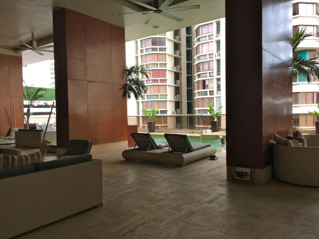 Central apartment in avenida balboa lch
