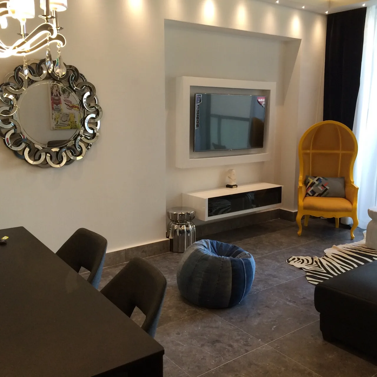 Acogedor apartamento en yoo en av.  balboa (id 10137)  — 2