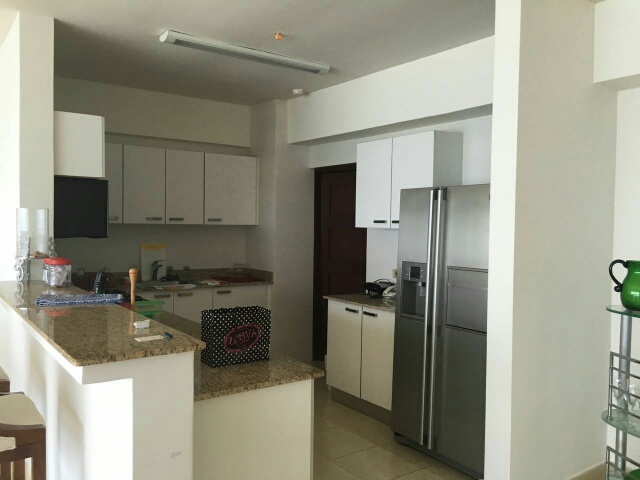 Grand bay, avenida balboa, alquilo