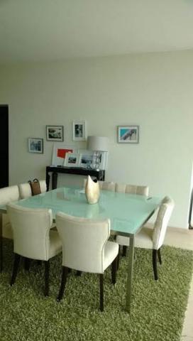 EsplÃ©ndido apartamento ubicado en la avenida balboa. lr 16-2223.