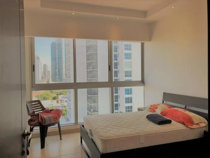 Rivage tower en av. balboa (id 12492) — 2