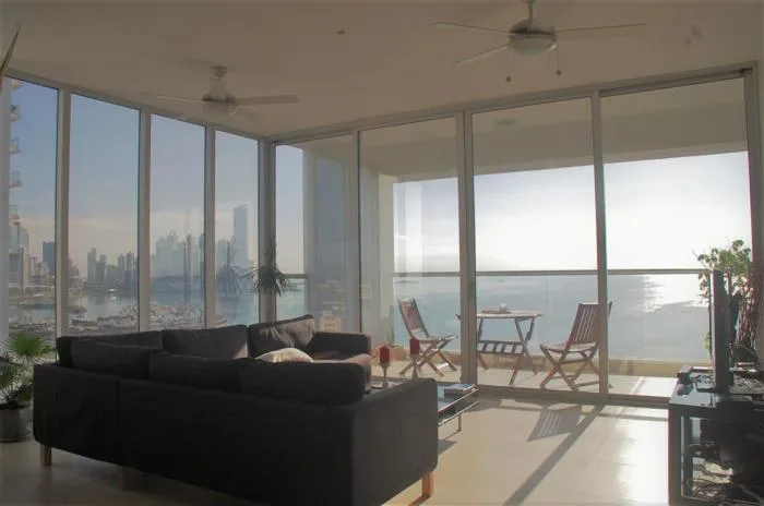 Rivage tower en av. balboa (id 12492) — 5