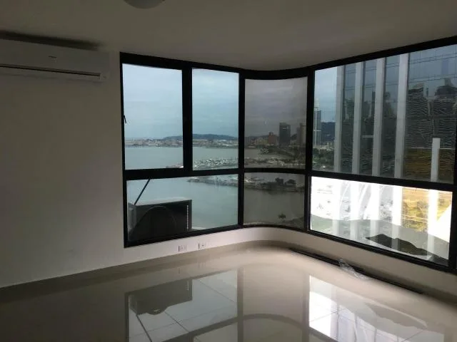 Remodelado  apartamento en alquiler 137 mts2 av balboa yh — 5