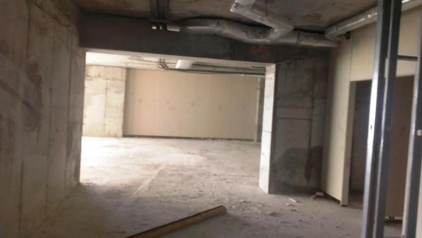 Espectaculares oficinas en la avenida balboa. lr 15-903. — 2
