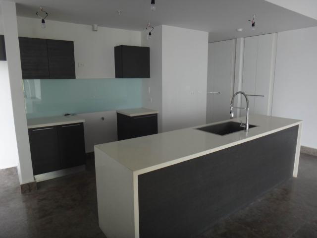 Apartment for rent, totally structured in an innovative environment vl16-1952