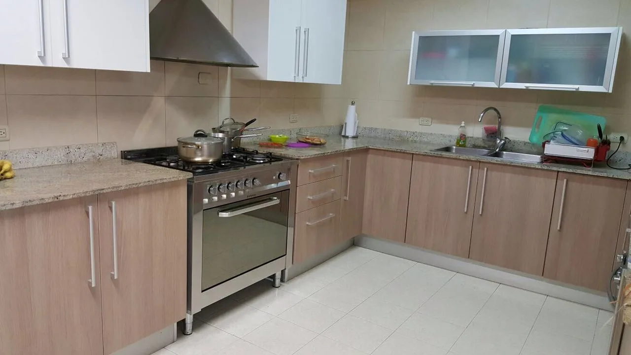 Vendo apartamento ave balboa los delfines 3rec  — 3