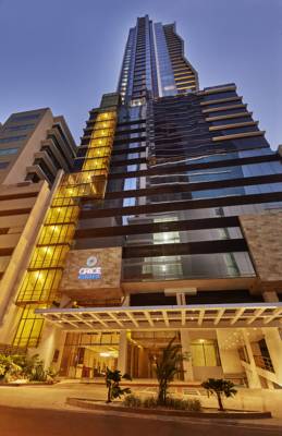 I sell office obarrio twist tower 65mts